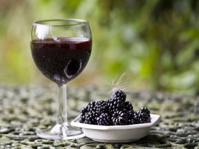 KUPINOVO VINO